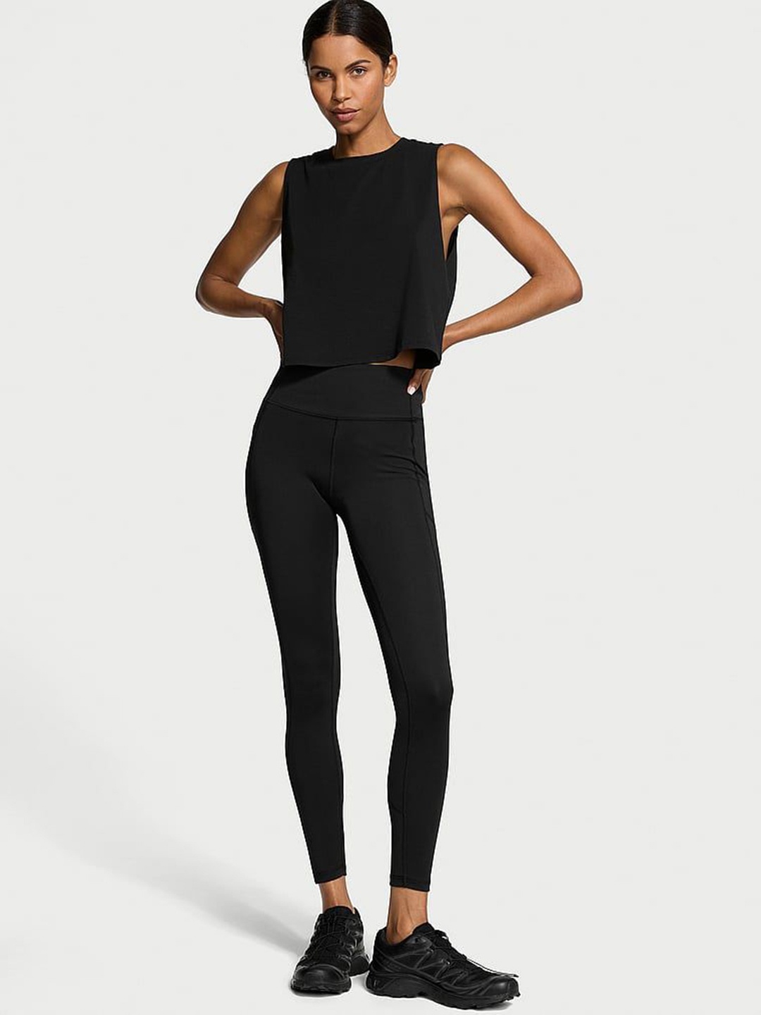 

Victoria's Secret Women Ankle-Length High-Rise Tights, Black