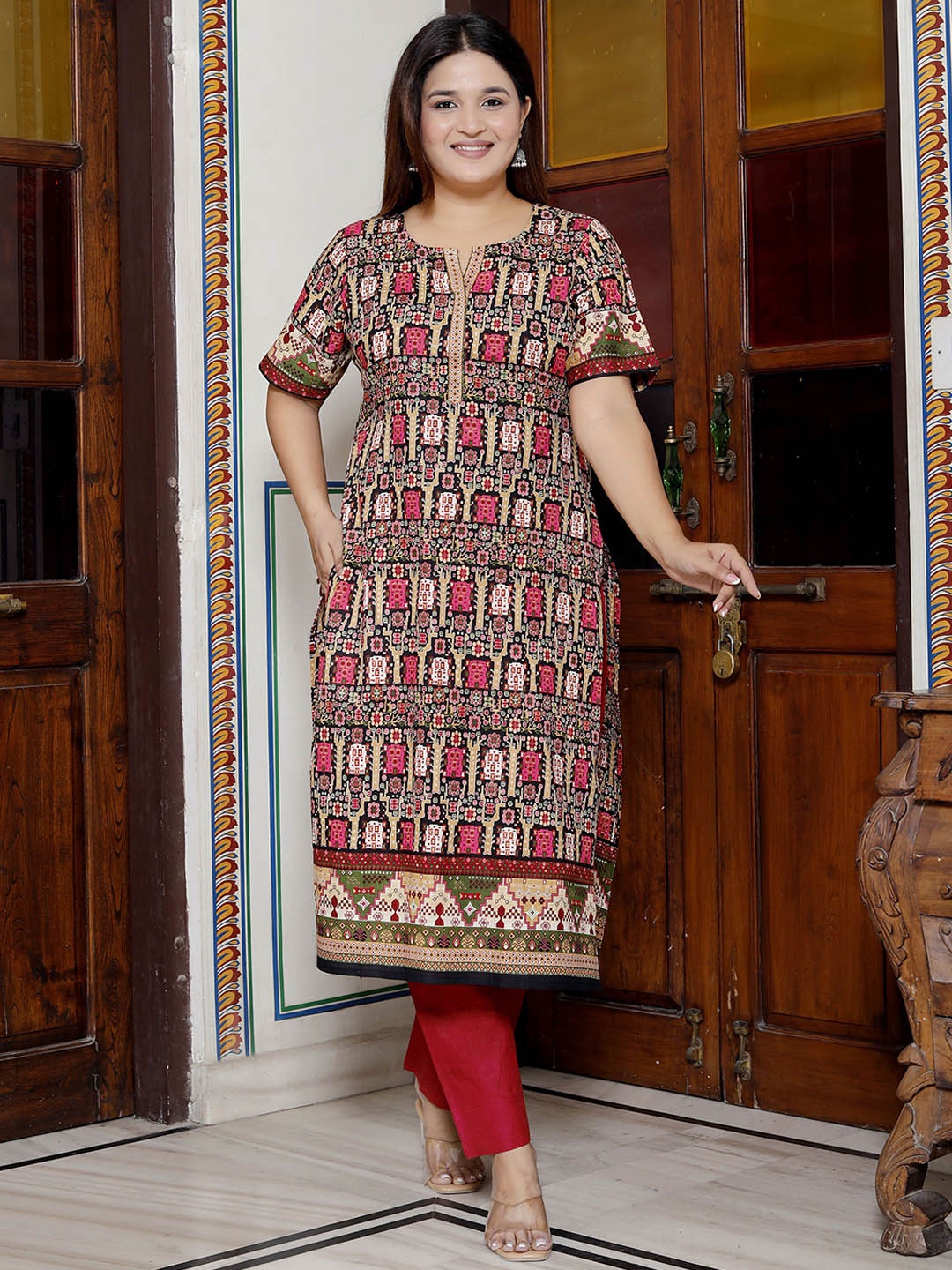 

Jevi Prints Plus Size Ethnic Motifs Printed Notch Neck Cotton Straight Kurta, Pink