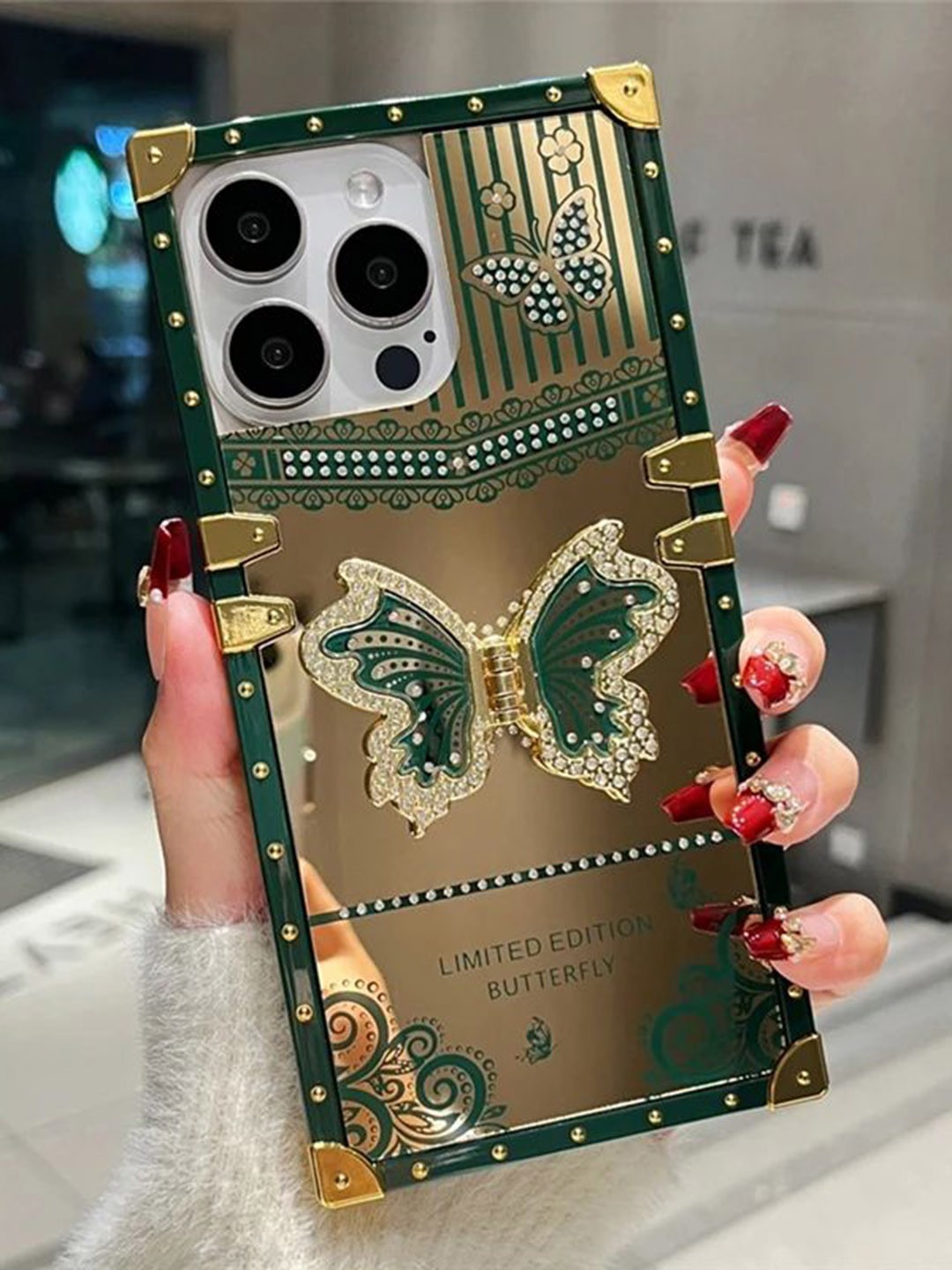 

Luxury Kase Solid Printed iPhone 15 Pro Back Case Mobile Accessories, Green
