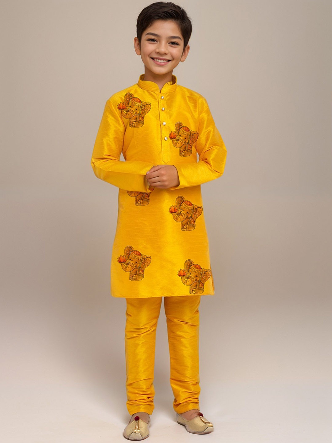 

DEVOILER Boys Animal Printed Mandarin Collar Straight Kurta, Mustard
