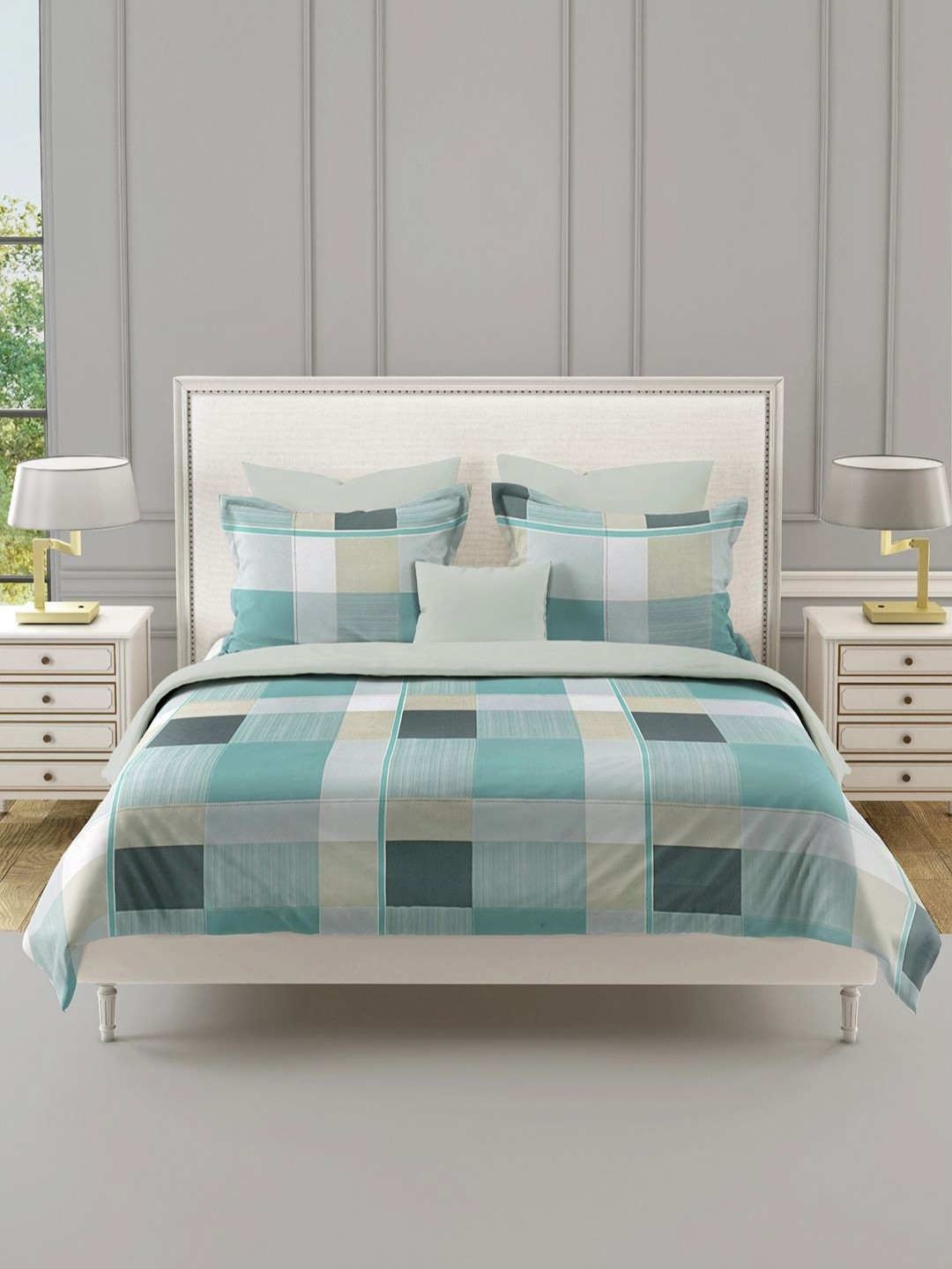 

SWAYAM Blue & Green Geometric Printed Cotton 210 TC King Bedsheet Set 2.74 m x 2.74 m