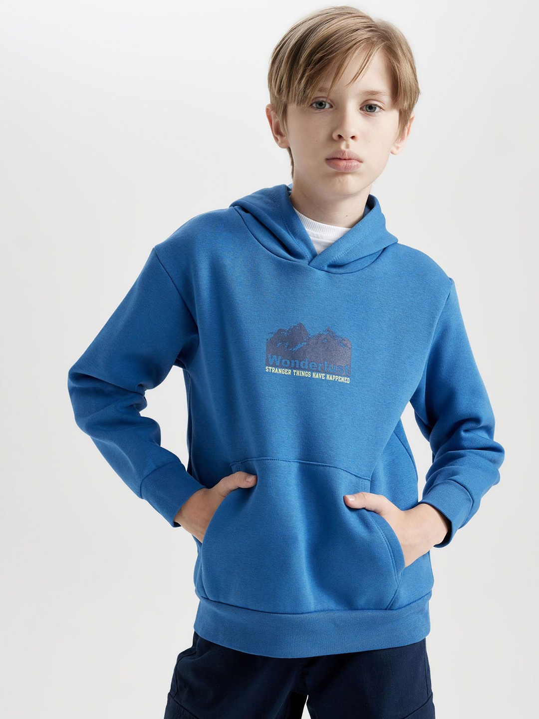 

DeFacto Boys Typography Printed Long Sleeves Pullover, Blue