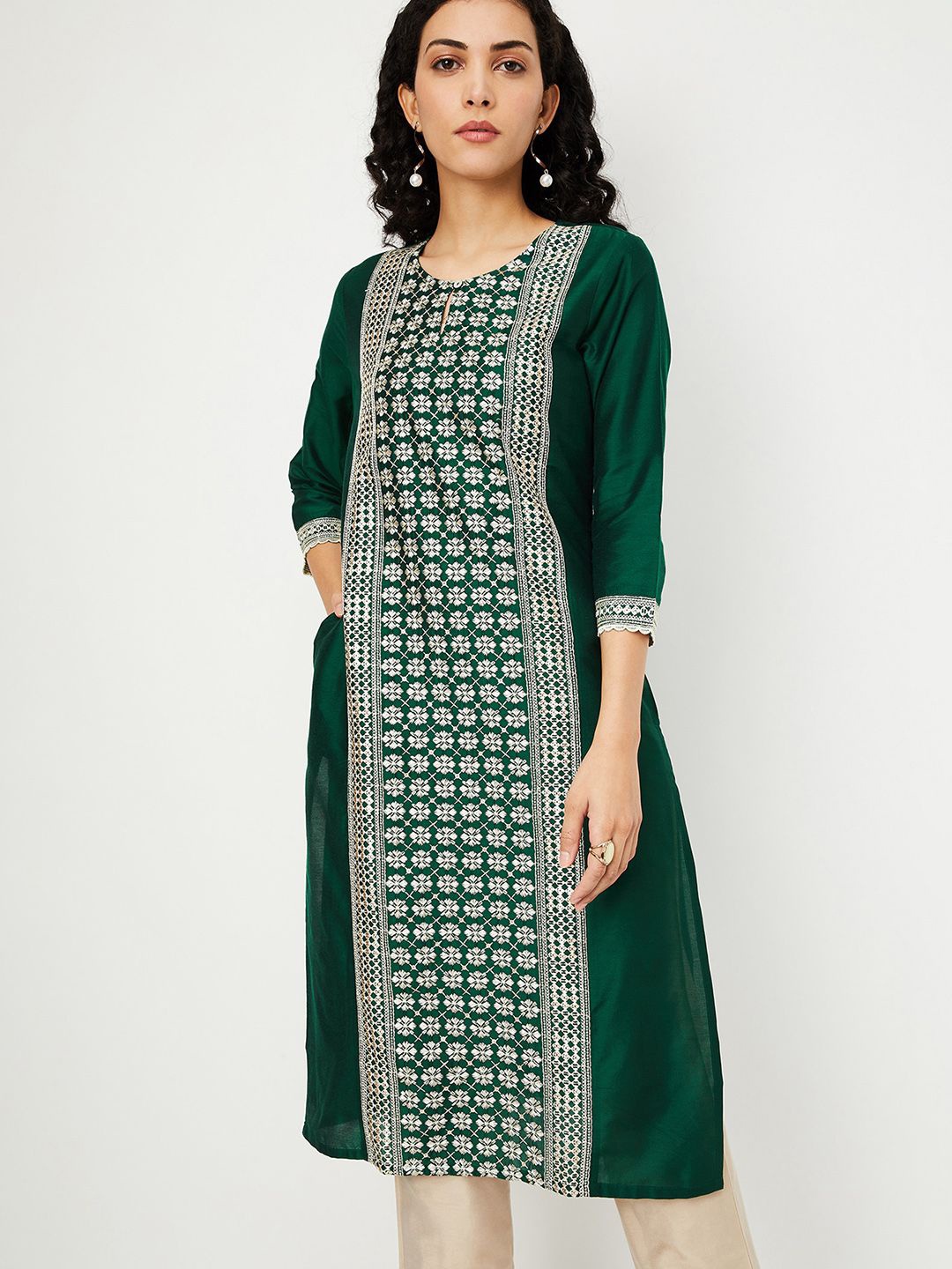 

max Geometric Embroidered Sequinned Regular Straight Kurta, Green