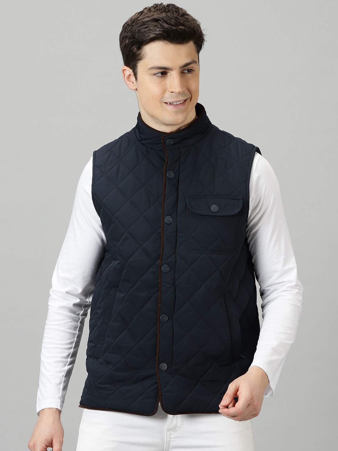 

BLACK BUCK Sleeveless Quilted Jacket, Navy blue