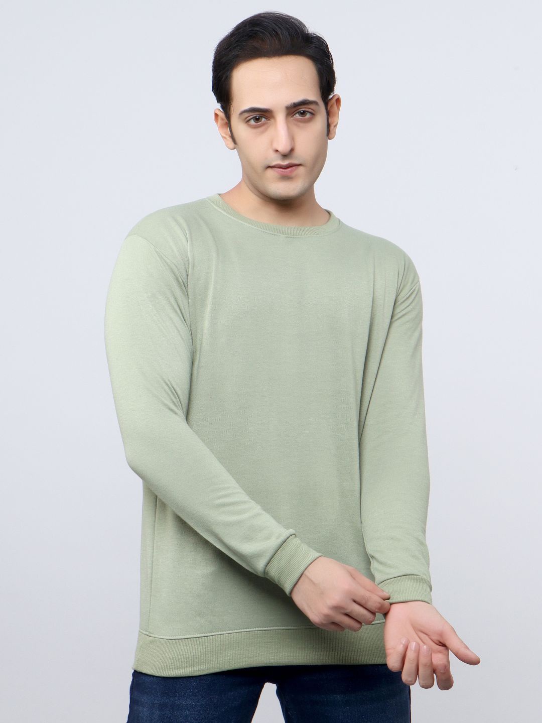 

Qure Vintage Men Round Neck Sweatshirt, Green