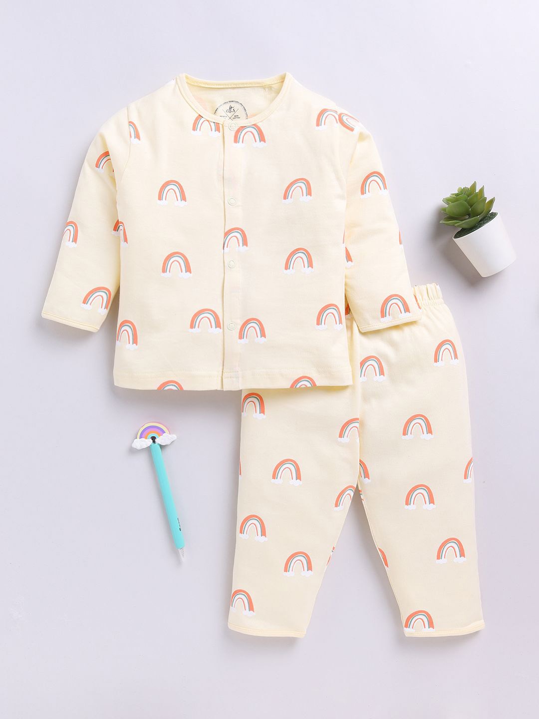 

Clt.s Kids Conversational Printed Pure Cotton Round Neck Long Sleeves Night suit, Yellow