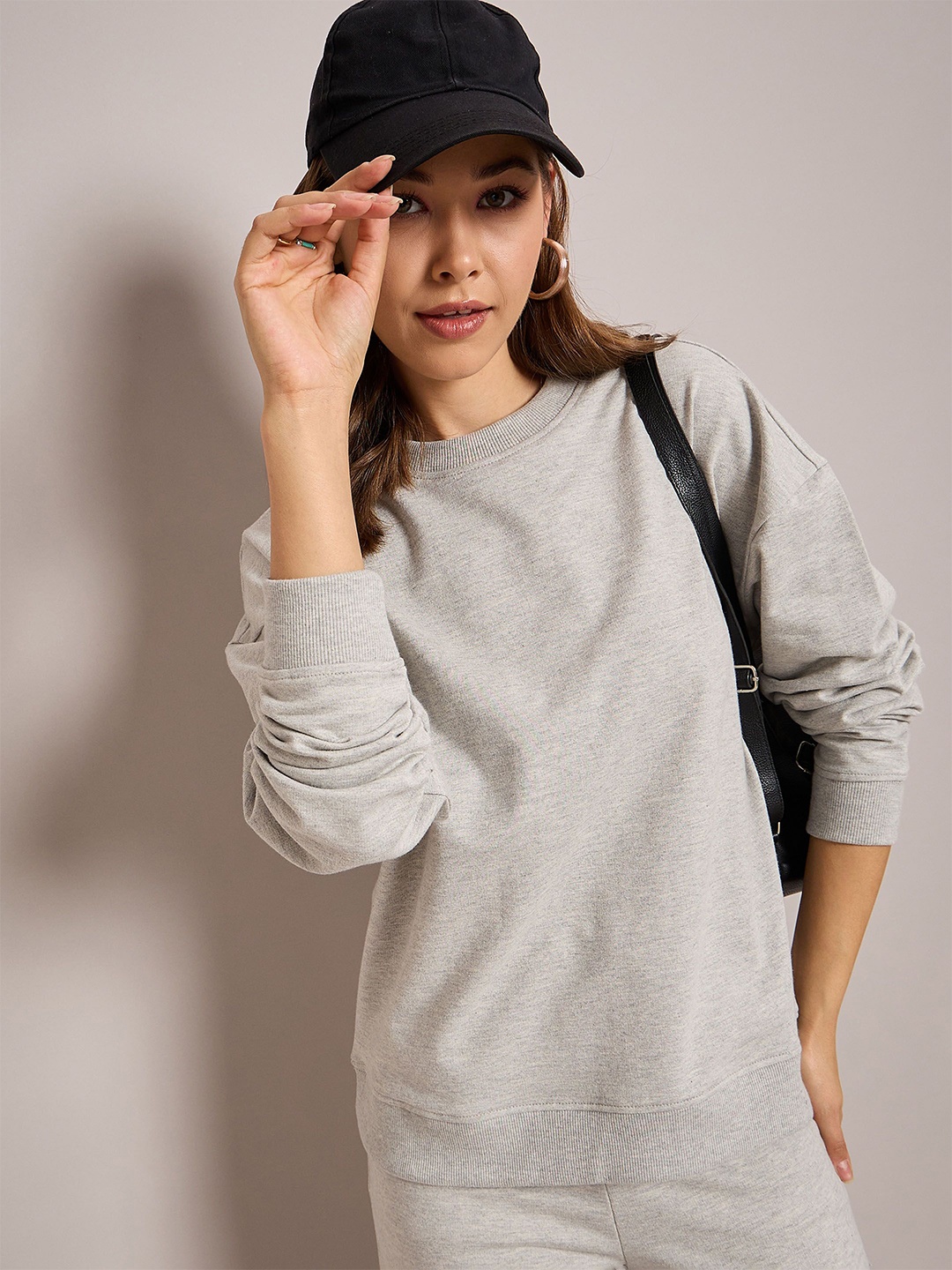 

SASSAFRAS BASICS Women Round Neck Long Sleeves Oversized Sweatshirt, Grey