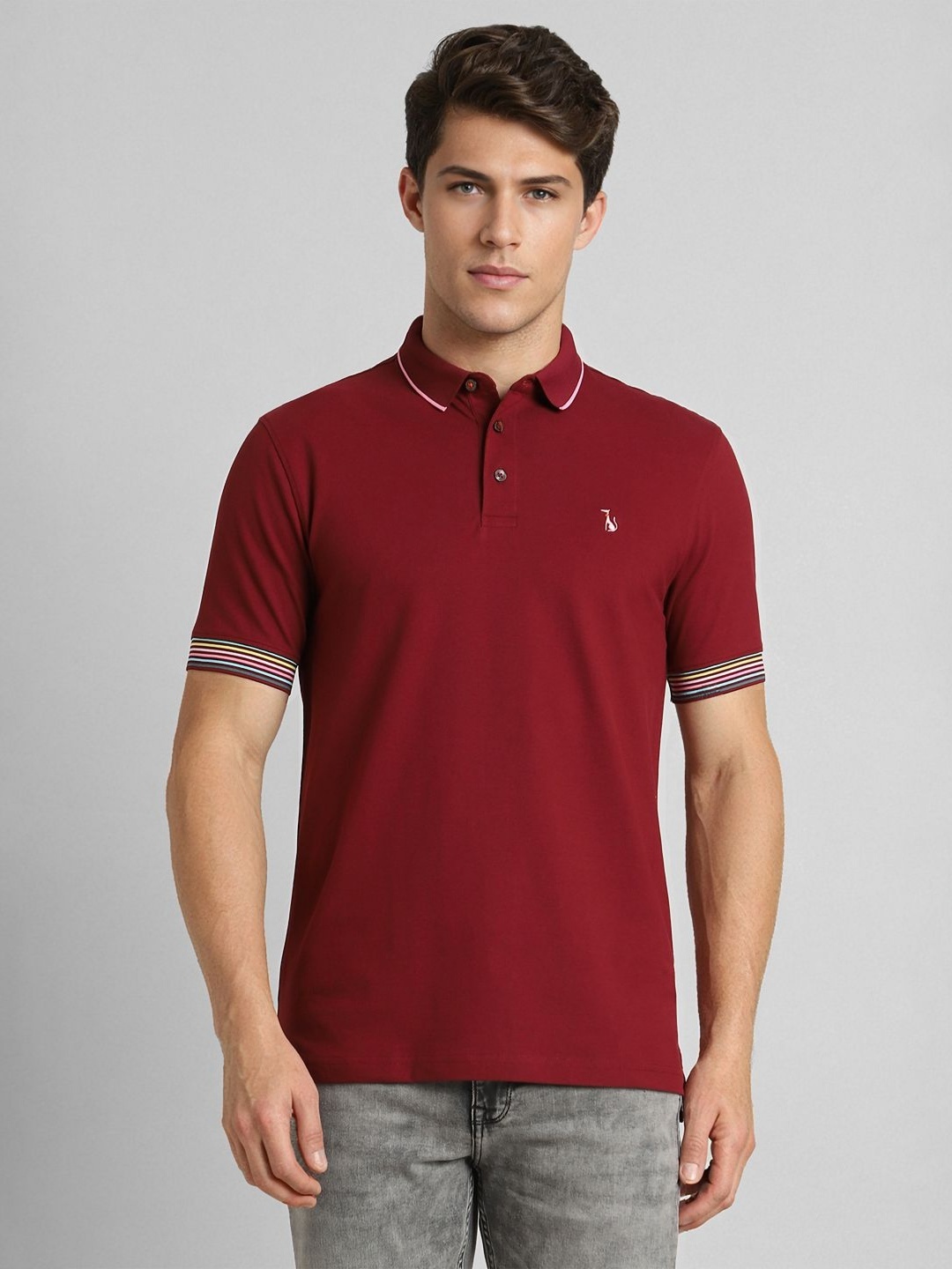 

SIMON CARTER LONDON Men Polo Collar Applique Slim Fit T-shirt, Maroon