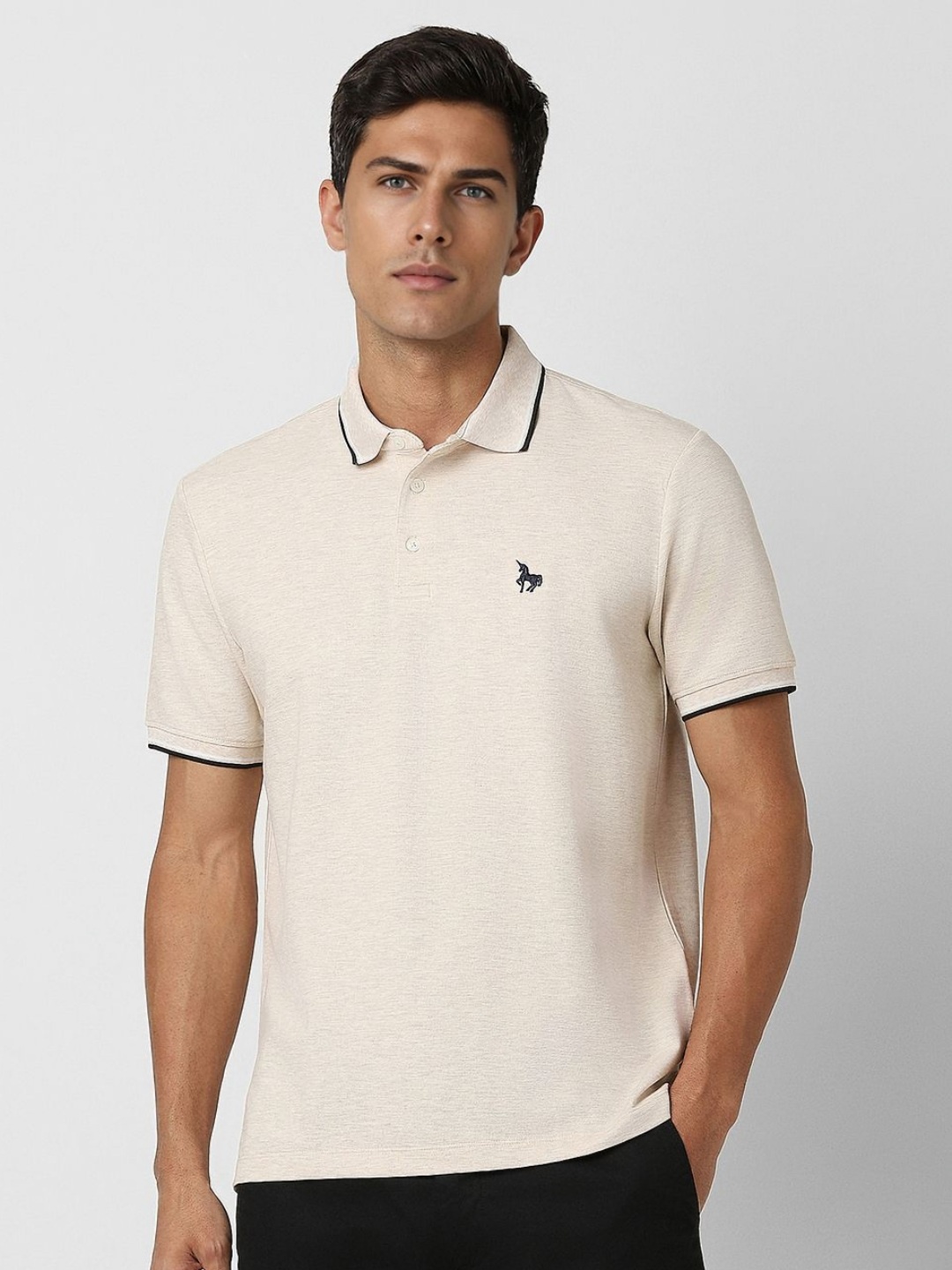 

Van Heusen Sport Men Polo Collar T-shirt, Cream