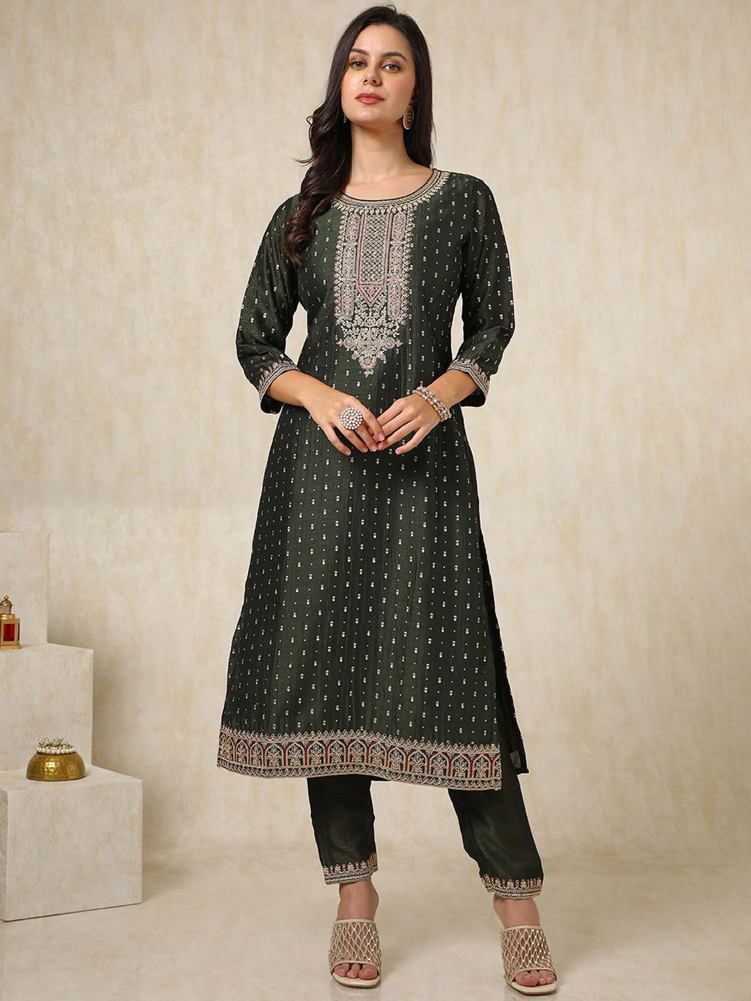 

Soch Floral Embroidered Thread Work Round Neck Straight Kurta with Trousers & Dupatta, Olive