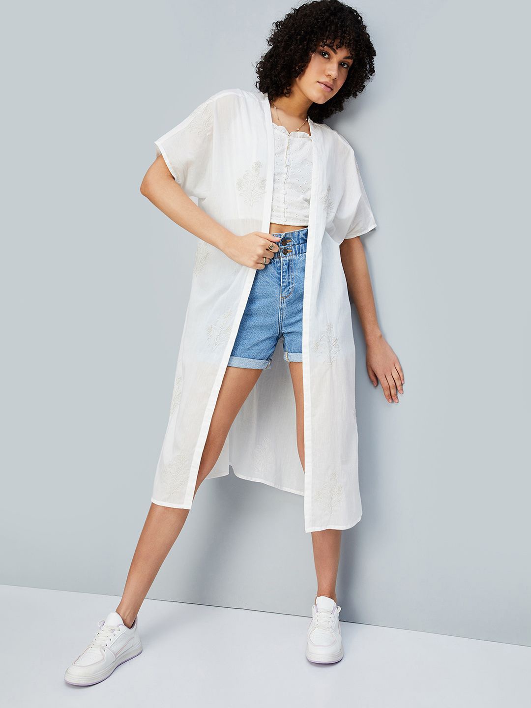 

max Open Front Longline Shrug, White