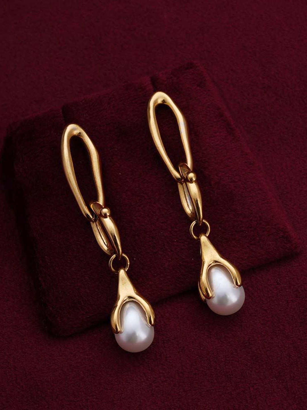 

PALMONAS Gold-Plated Stainless Steel Pearls Beaded Anti-Tarnish Drop Earrings