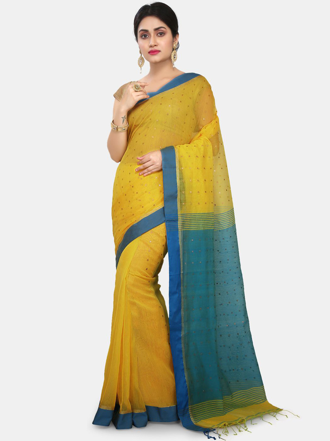 

Crochetin Woven Design Saree, Yellow