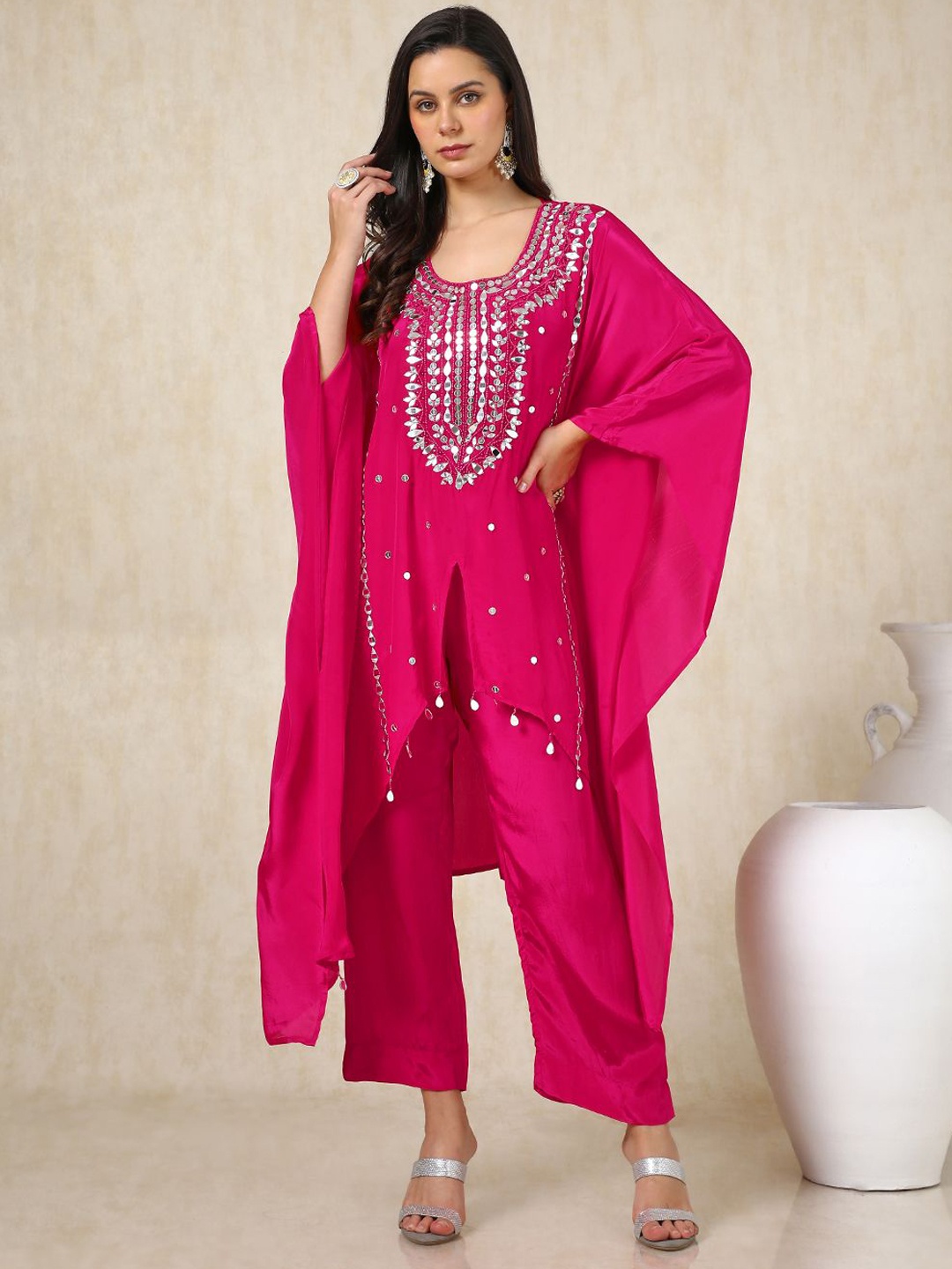 

Soch Mirror Embroidered Regular Mirror Work Kaftan Kurta with Palazzos, Pink