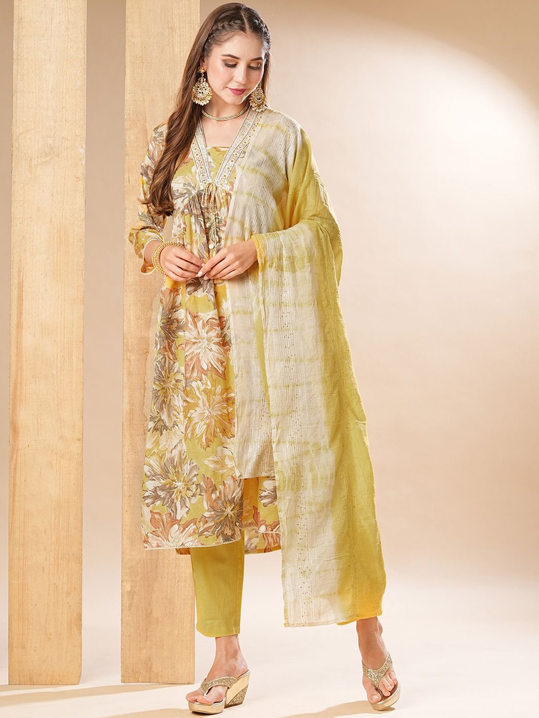 

FASHOR Floral Printed Pleated Mirror Work Pure Cotton Kurta with Trousers & With Dupatta, Yellow