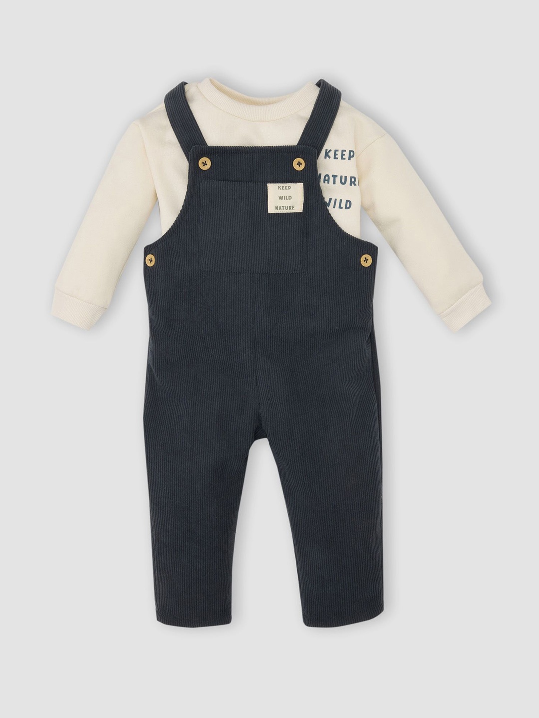 

DeFacto Boys Self Design Shoulder Straps Neck Sleeveless Dungaree With T-Shirt, Navy blue