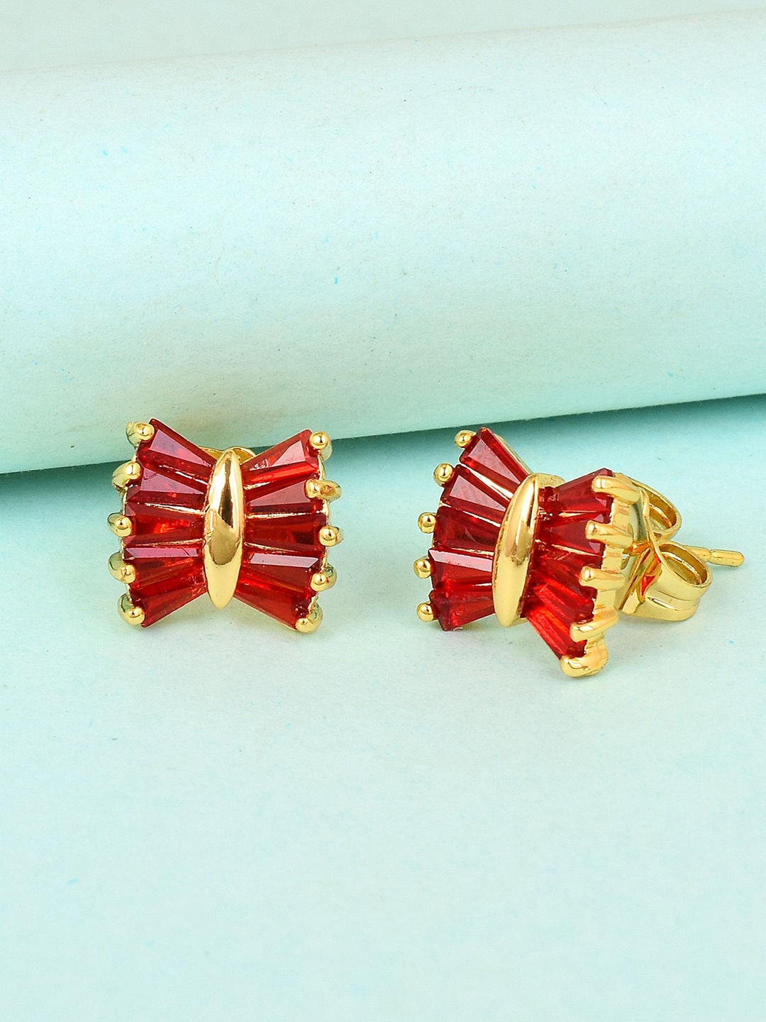 

MEMOIR Contemporary Drop Earrings, Gold