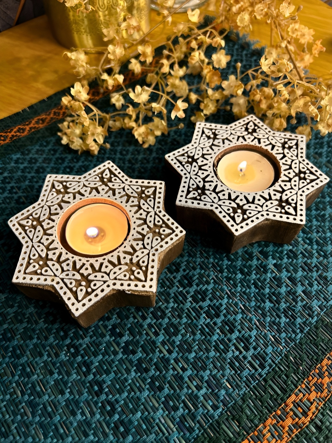 

Peepul Tree Brown & White 2 Pieces Textured Wooden Star Candle Holders
