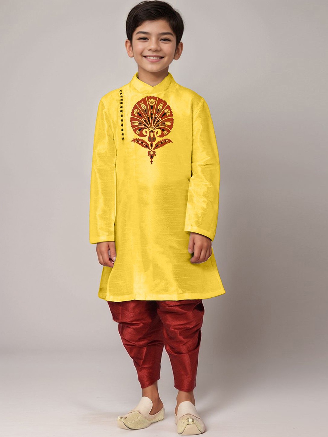 

DEVOILER Boys Floral Printed Straight Kurta, Yellow