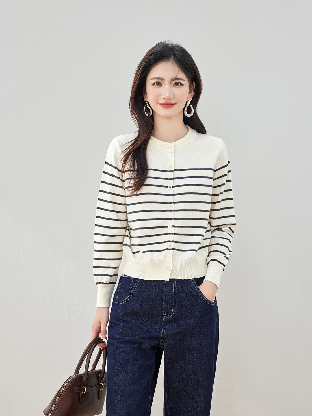 

JC Collection Women Striped Round Neck Long Sleeves Cardigan, Beige