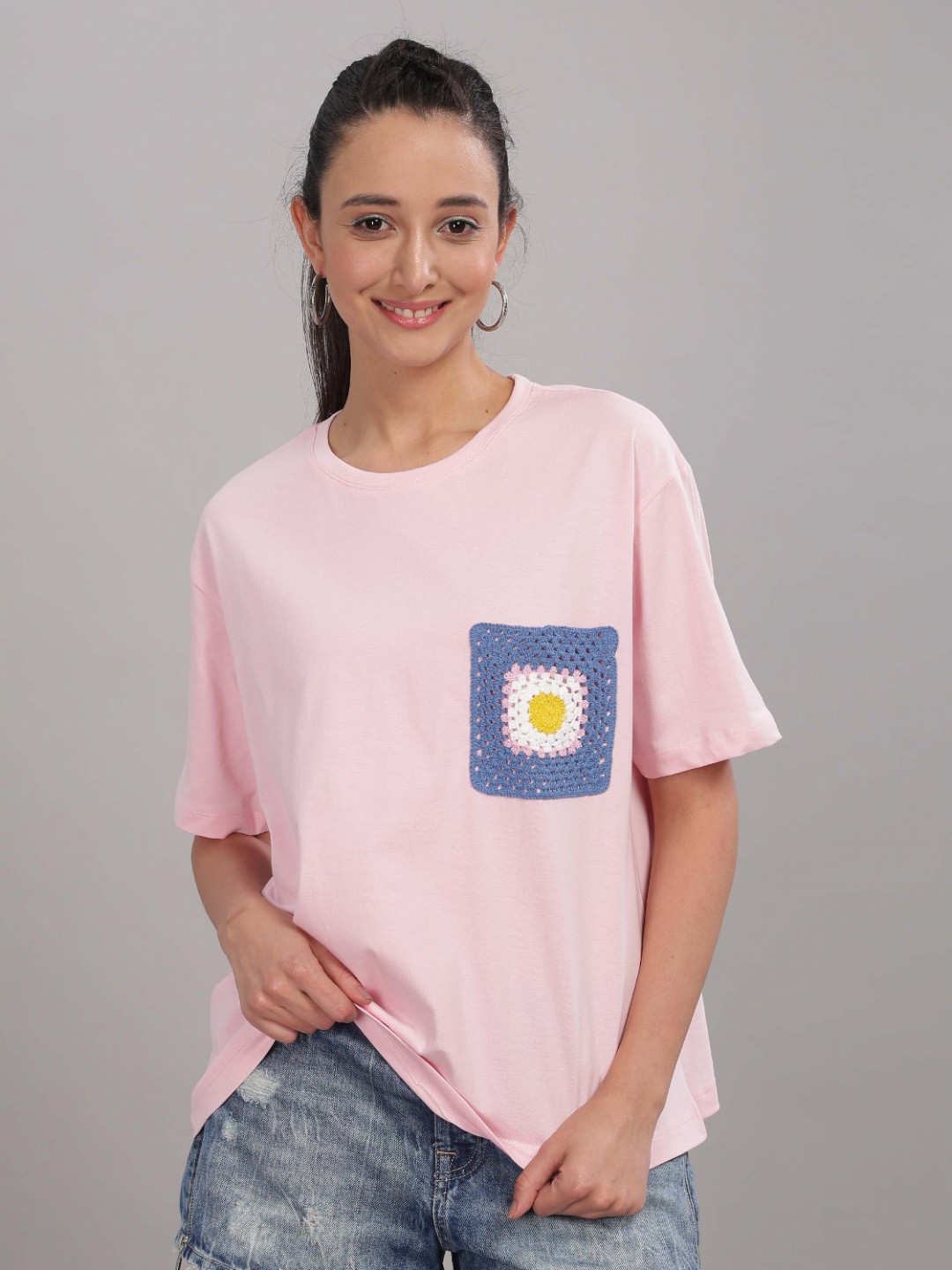 

HEYLAY Women Printed Drop-Shoulder Sleeves Pure Cotton Pockets T-shirt, Beige