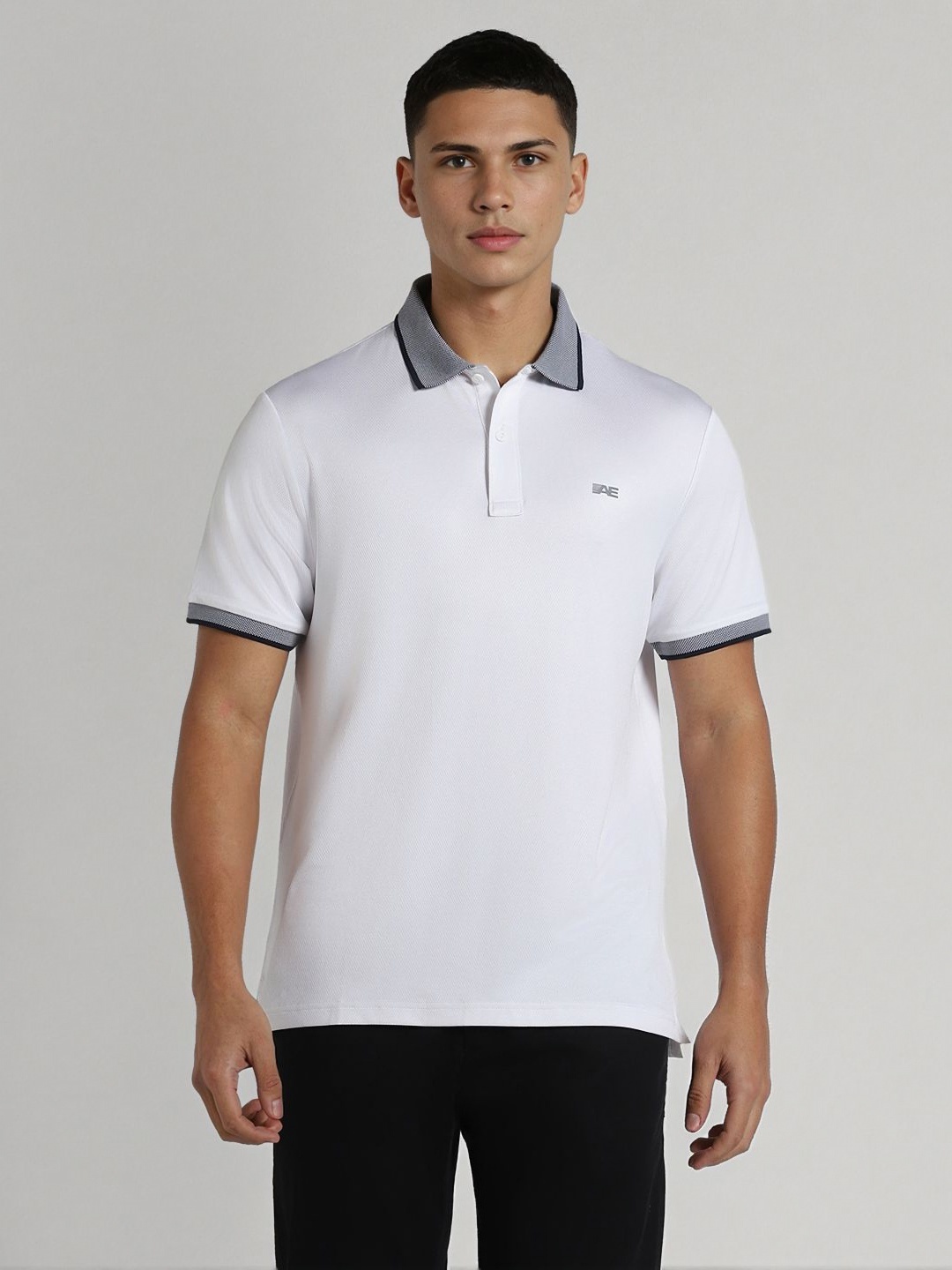 

AMERICAN EAGLE OUTFITTERS Men Printed Polo Collar T-shirt, White
