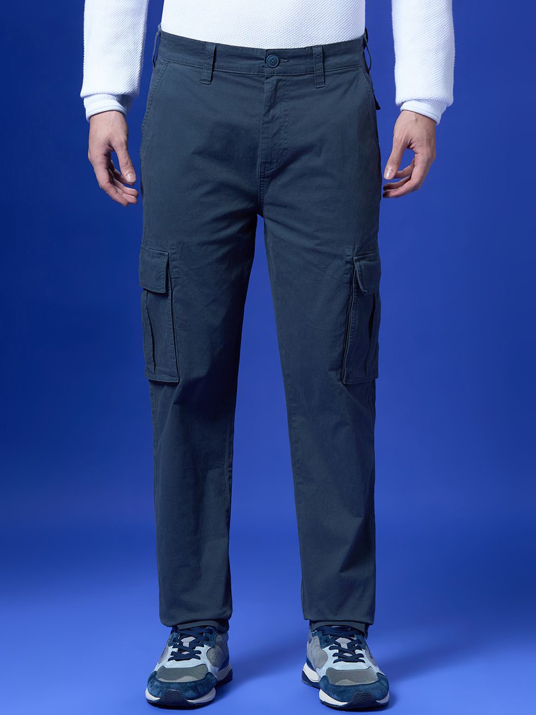 

Pepe Jeans Men Slim Fit Cargos Trousers, Blue