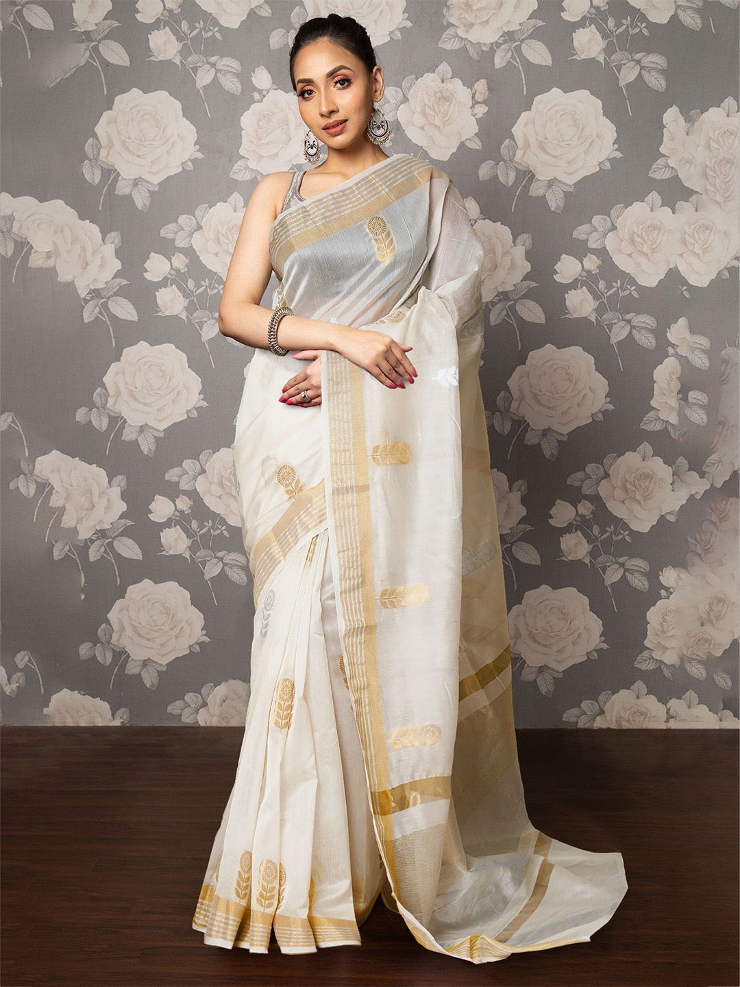 

Unnati Silks Floral Woven Design Handloom Uppada Saree, White