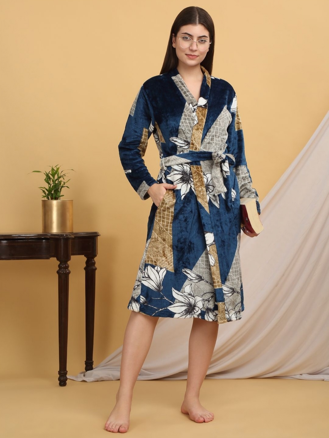 

Arrabi Printed Bath Robe With Belt, Blue