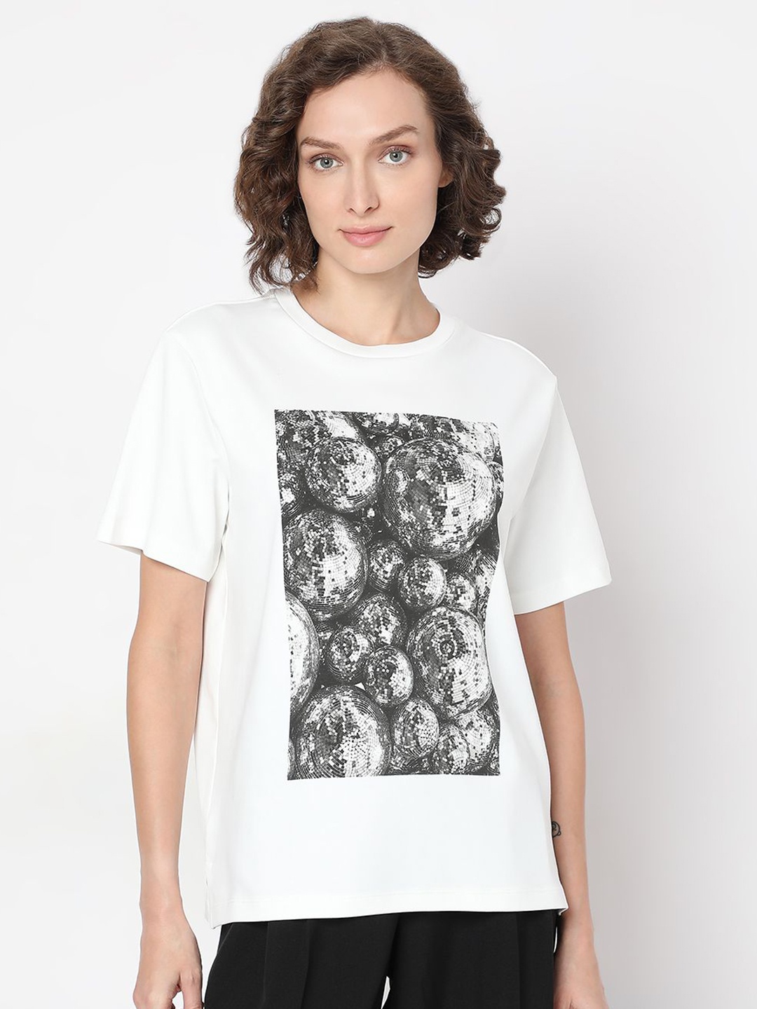 

Vero Moda Women Printed Organic Cotton T-shirt, White