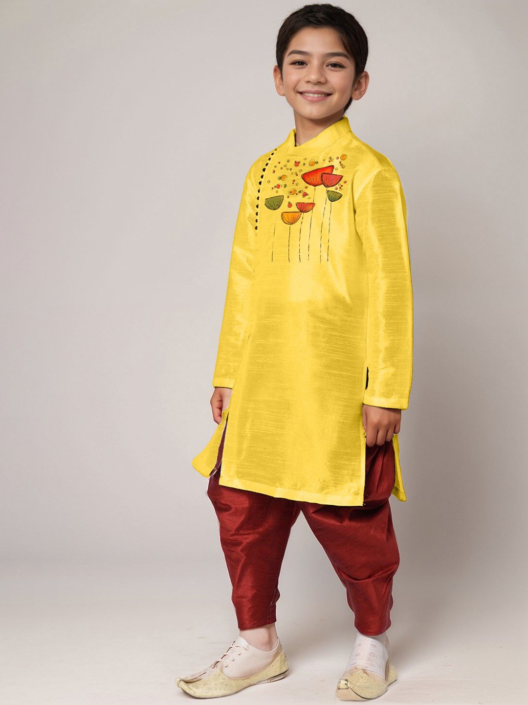 

DEVOILER Boys Floral Printed Straight Kurta, Yellow
