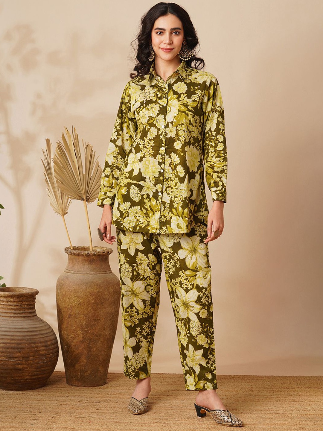 

FASHOR Floral Printed Pure Cotton Shirt & Trouser, Green