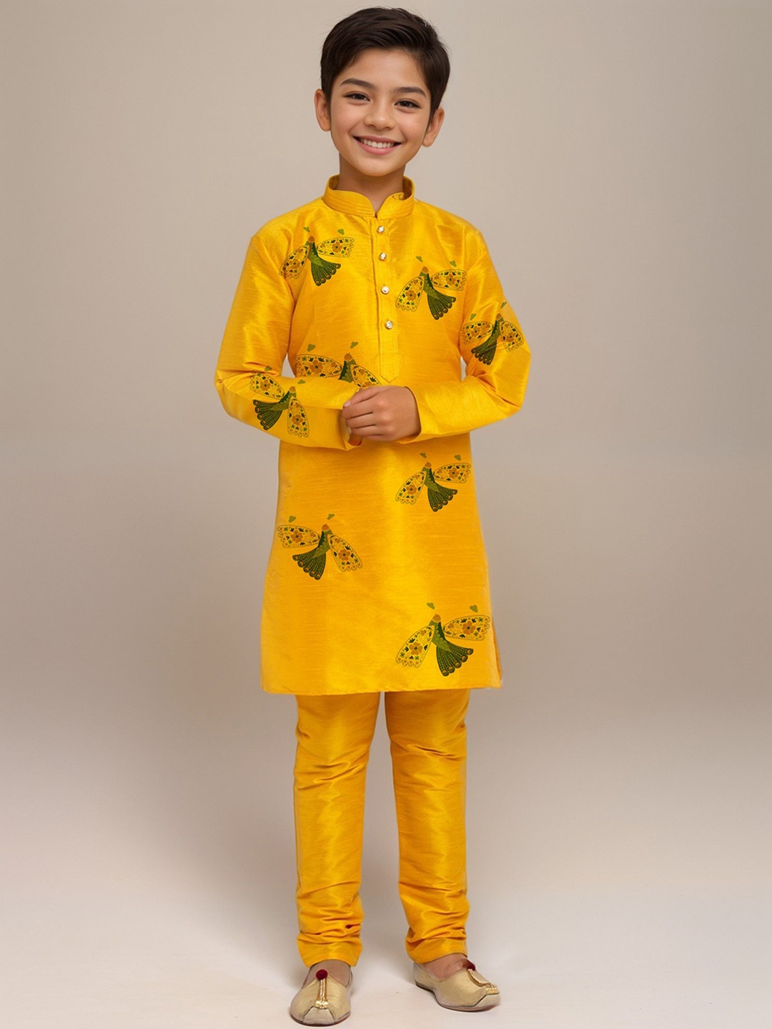 

DEVOILER Boys Ethnic Motifs Printed Mandarin Collar Straight Kurta, Mustard