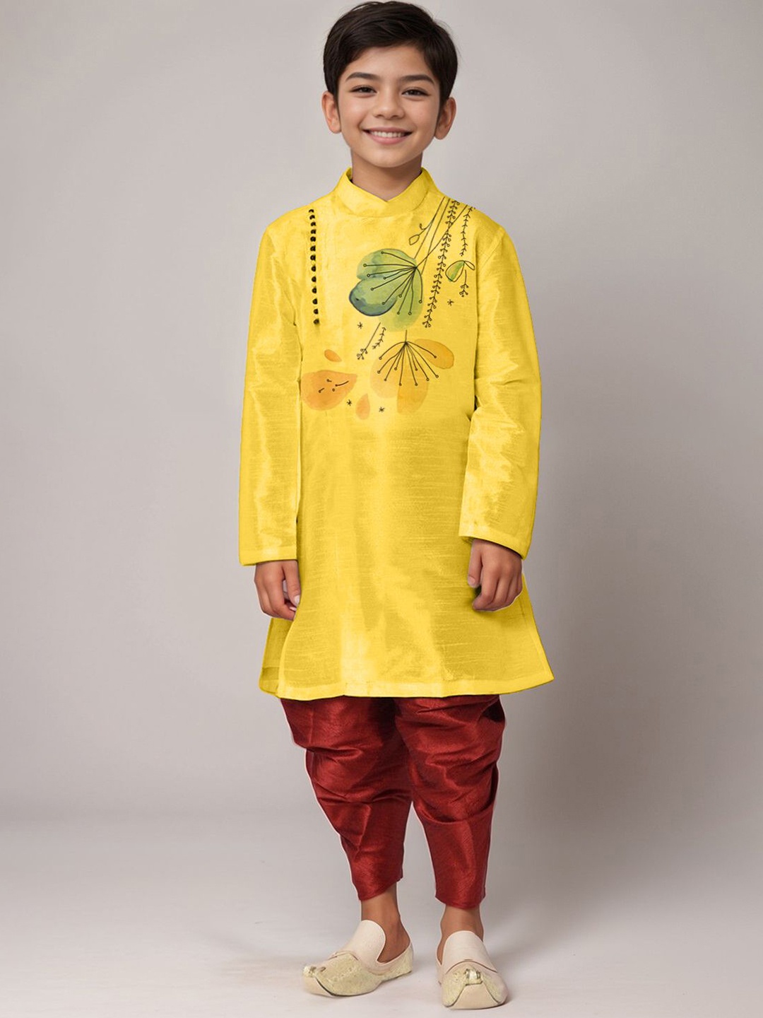 

DEVOILER Boys Floral Printed Straight Kurta, Yellow