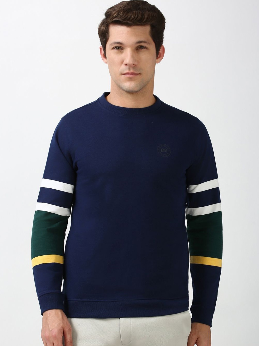 

Peter England Casuals Men Colourblocked Pullover Sweatshirt, Navy blue