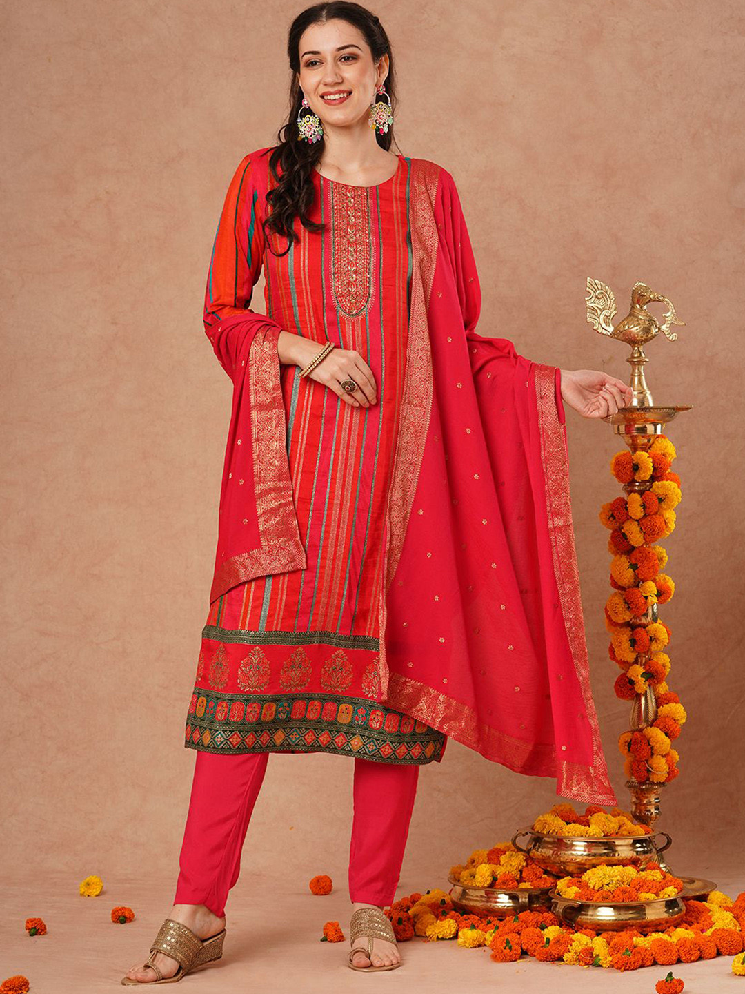 

FASHOR Red Striped Woven Design Straight Kurta with Trouser & Dupatta