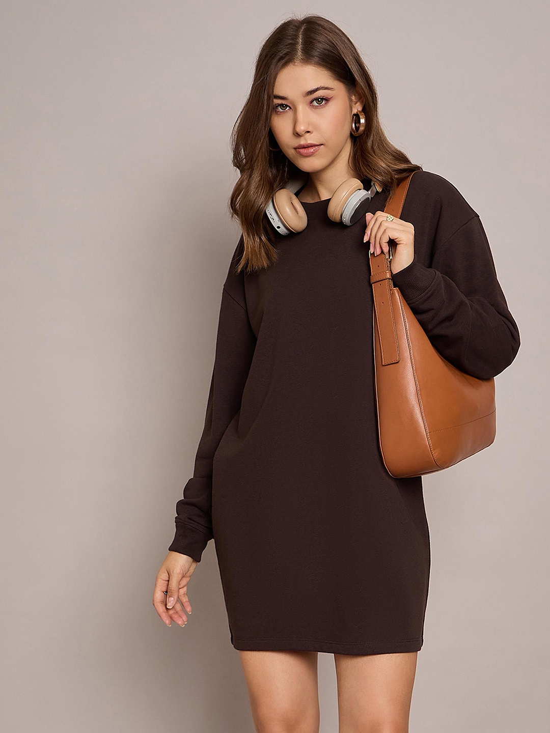 

SASSAFRAS BASICS Round Neck Oversized Jumper Dress, Brown