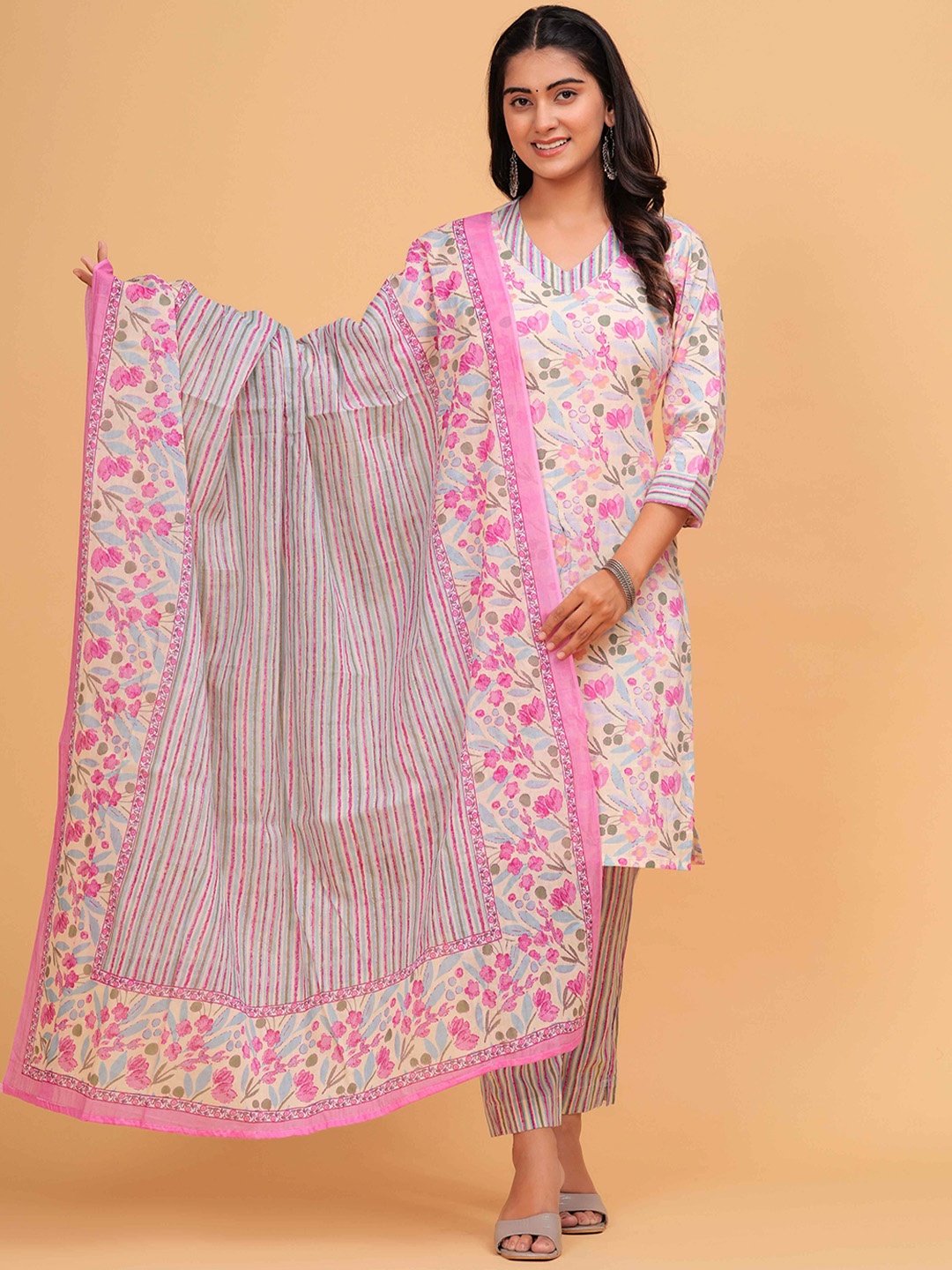 

TANISHA Floral Printed V-Neck Straight Kurta with Trousers & Dupatta, Pink