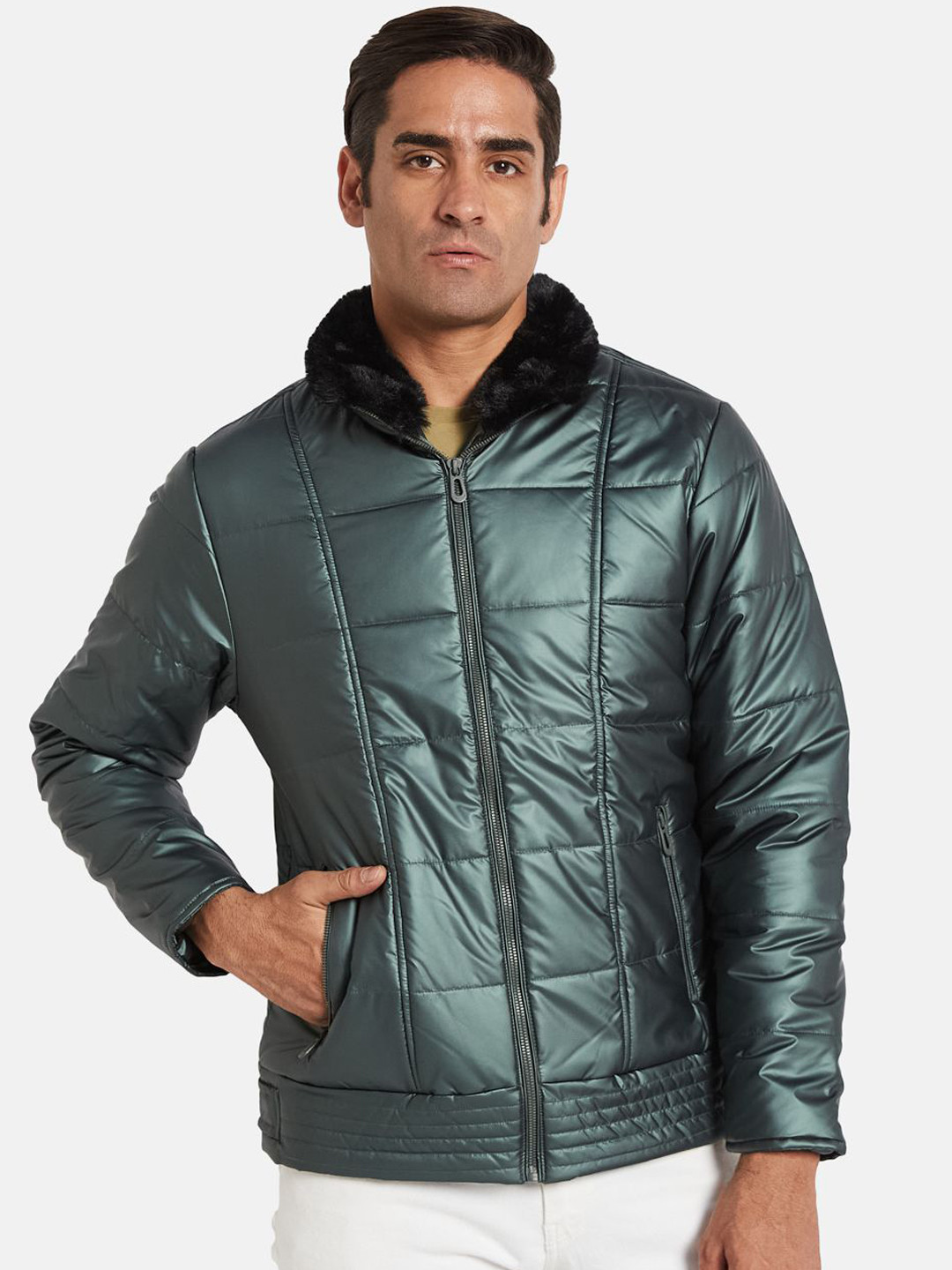 

METTLE Men Jacket, Olive