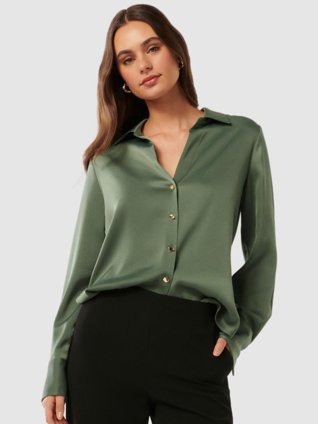 

Forever New Women Classic Spread Collar Solid Formal Shirt, Olive