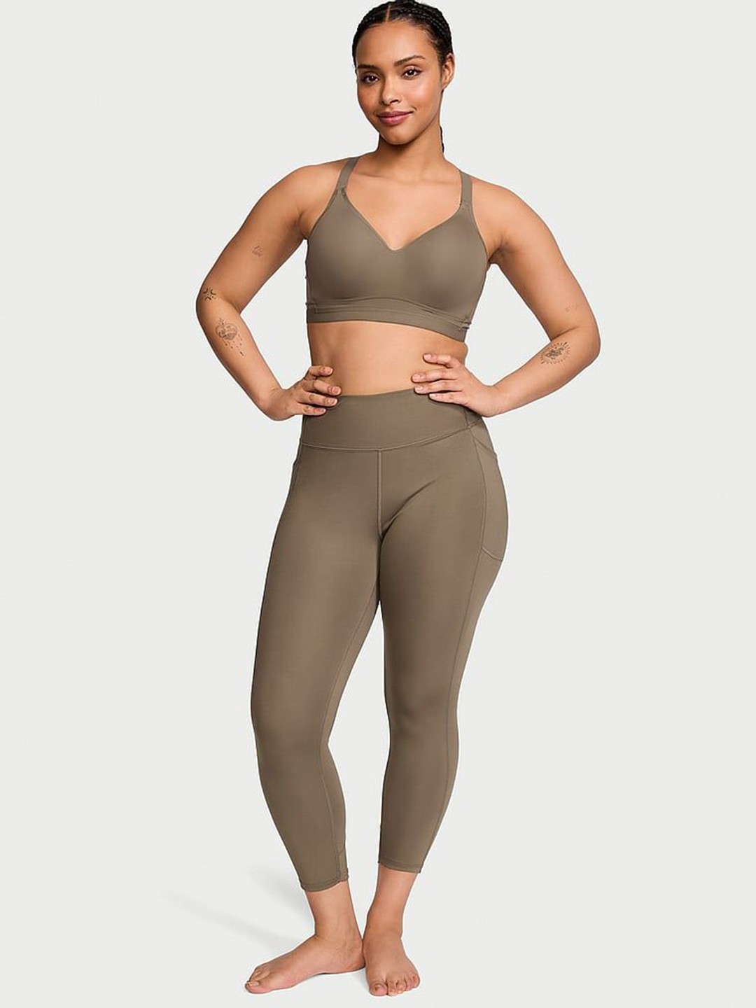 

Victoria's Secret Women VS Essential High-Rise Ankle-Length Pocket Tights, Green