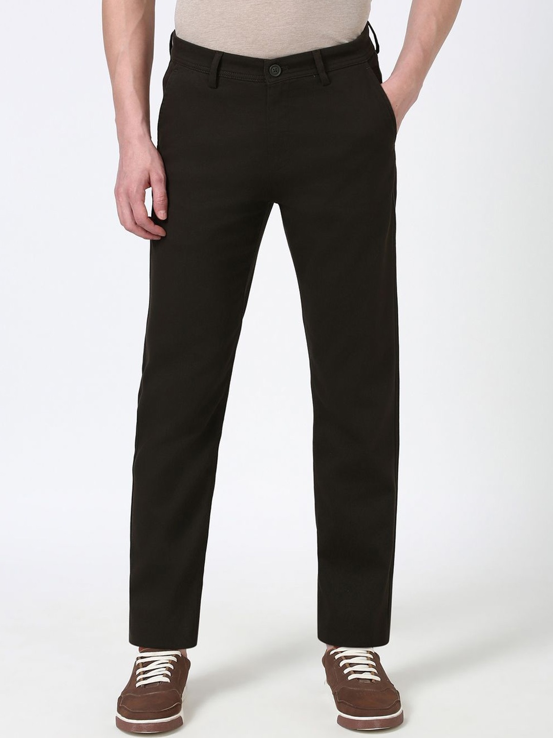 

Peter England Casuals Men Slim Fit Trousers, Brown