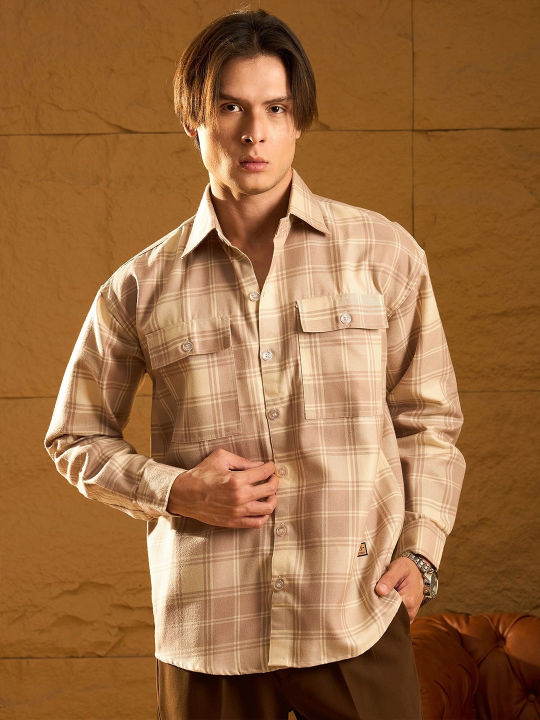 

DENNISON Men Double Pocket Drop Shoulder Oversized Cotton Checked Shacket, Beige