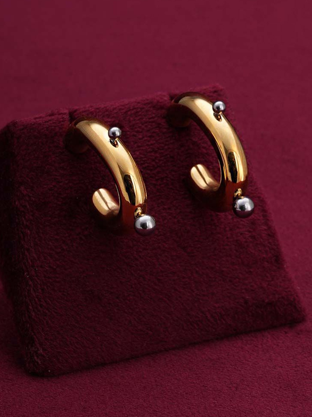 

PALMONAS Gold-Plated Stainless Steel Anti-Tarnish Chic Dual Tone Hoop Earrings