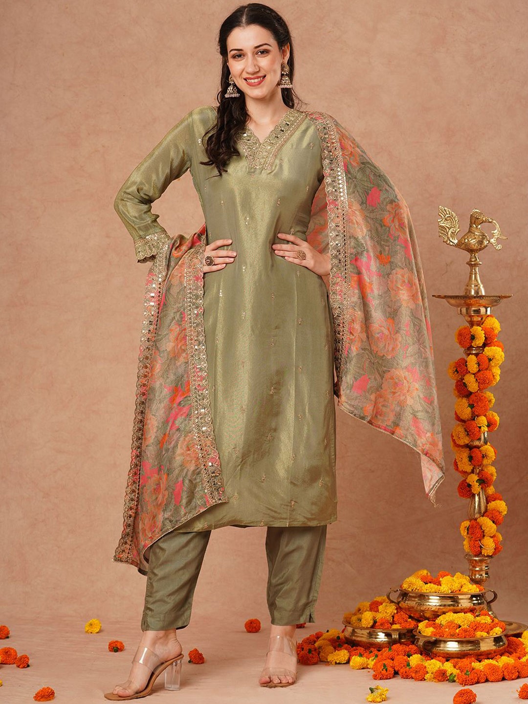 

FASHOR Green Floral Embroidered Sequinned Straight Kurta with Trouser & Dupatta