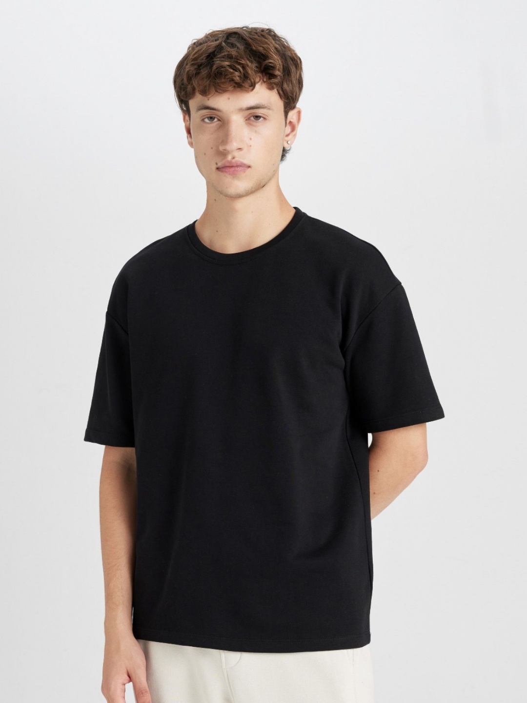 

DeFacto Men Pockets T-shirt, Na