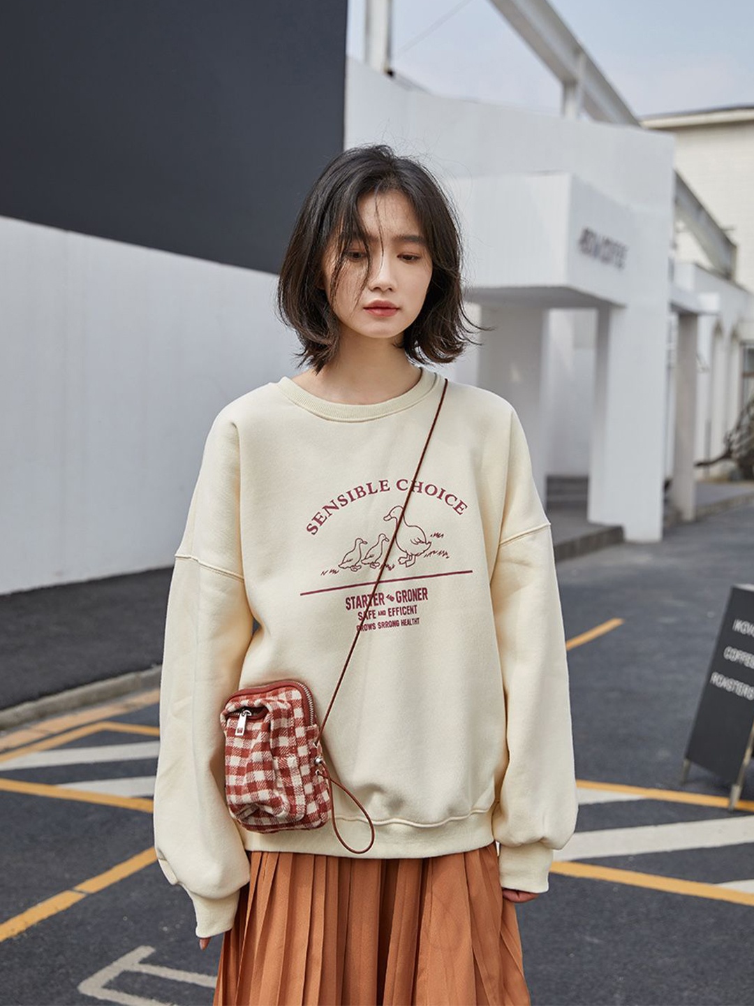 

JC Mode Women Long Sleeves Sweatshirt, Beige