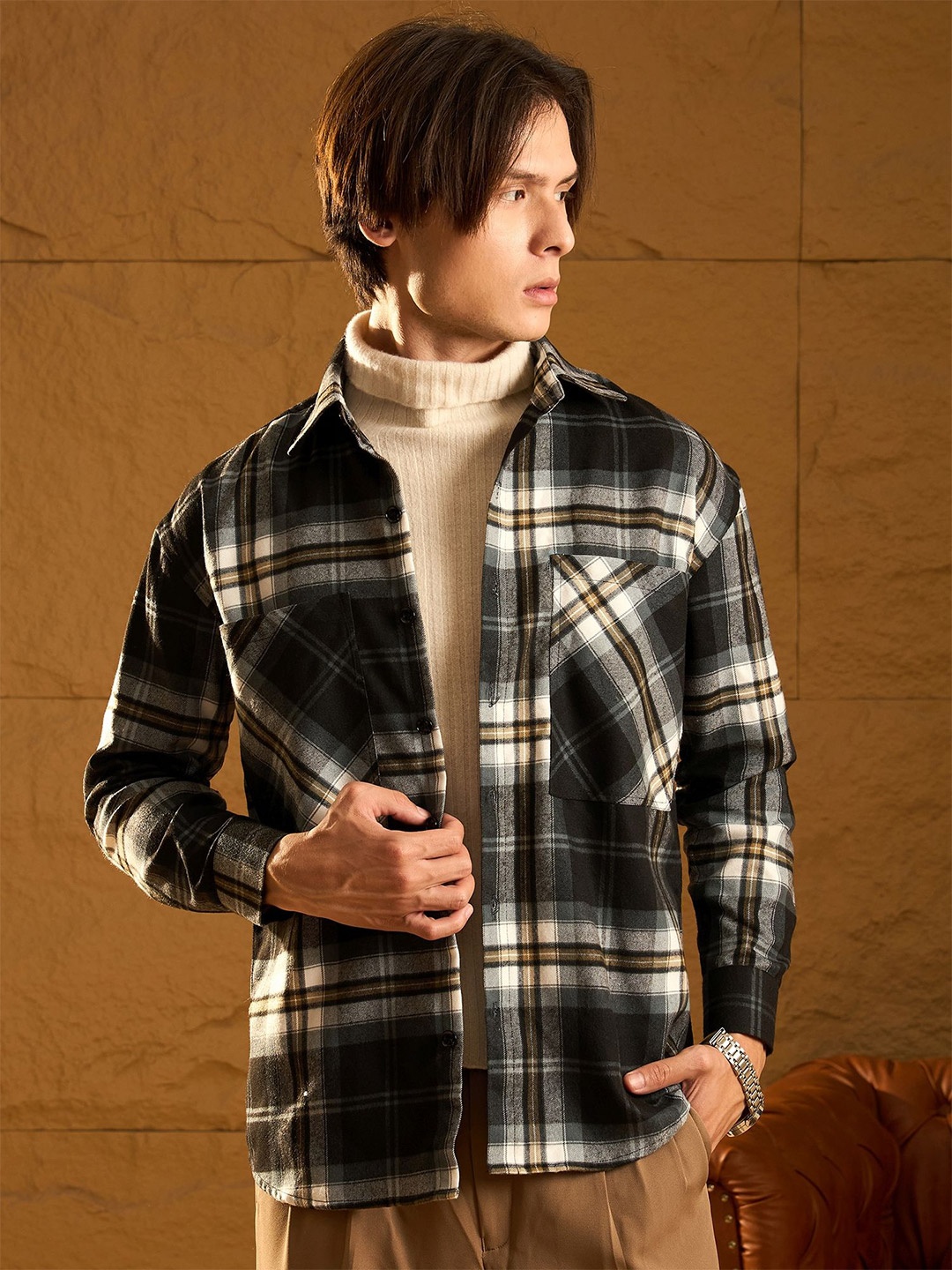 

DENNISON Men Double Pocket Drop Shoulder Oversized Cotton Checked Shacket, Black