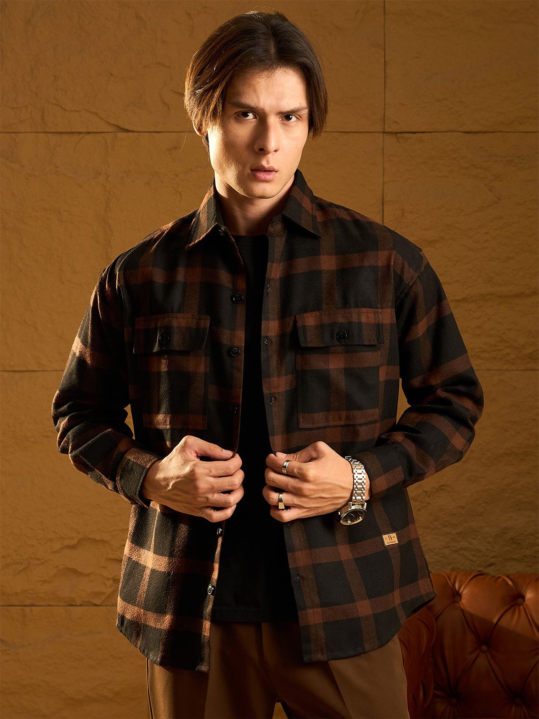 

DENNISON Men Double Pocket Drop Shoulder Oversized Cotton Checked Shacket, Brown