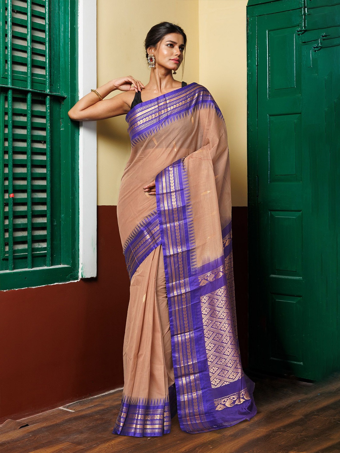 

Unnati Silks Pure Cotton Handloom Gadwal Saree, Beige